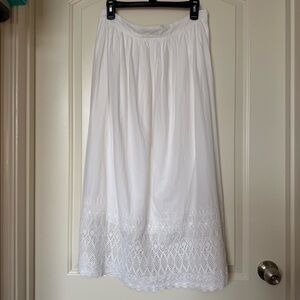 GAP White cotton Midi Skirt with Lace Hem, cottage core, coastal grandma,